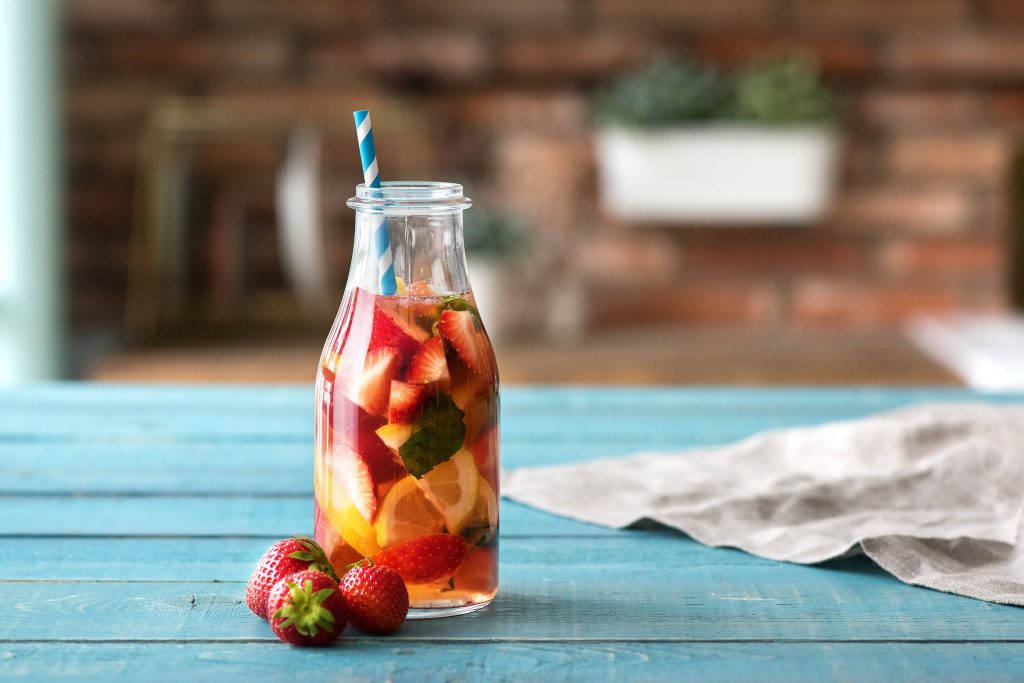 detox- of fruitwater