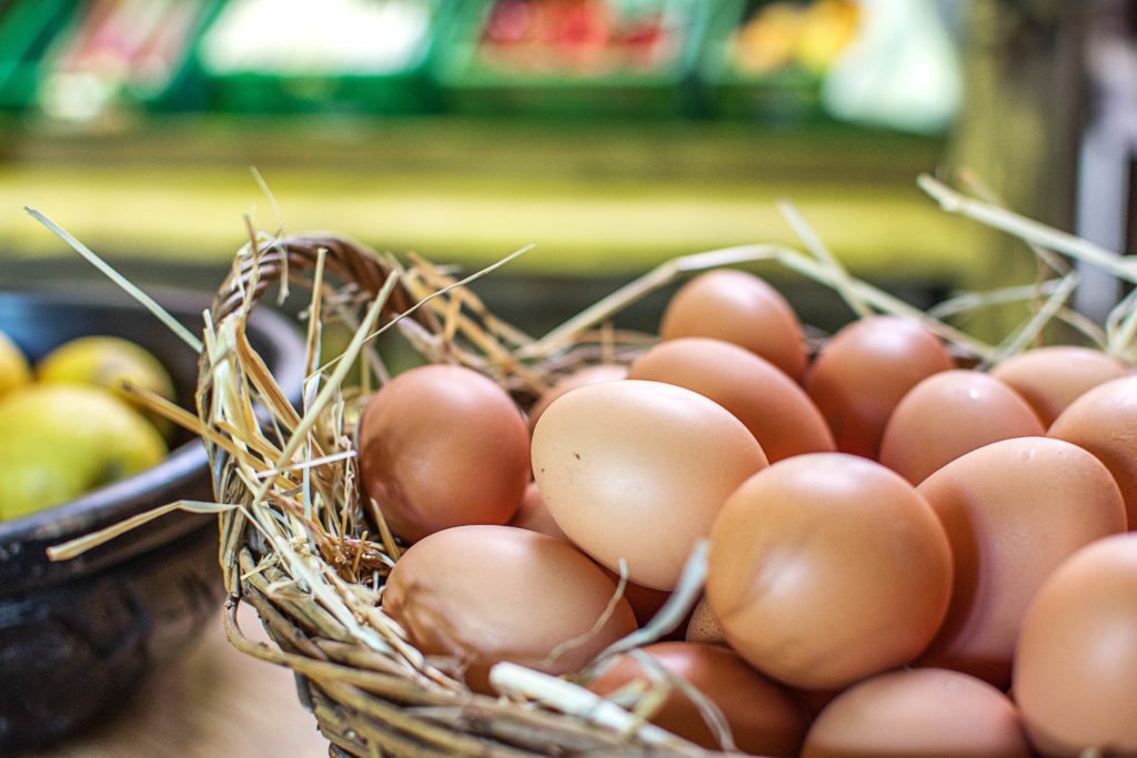 Frisches vom Bauern: frische Eier