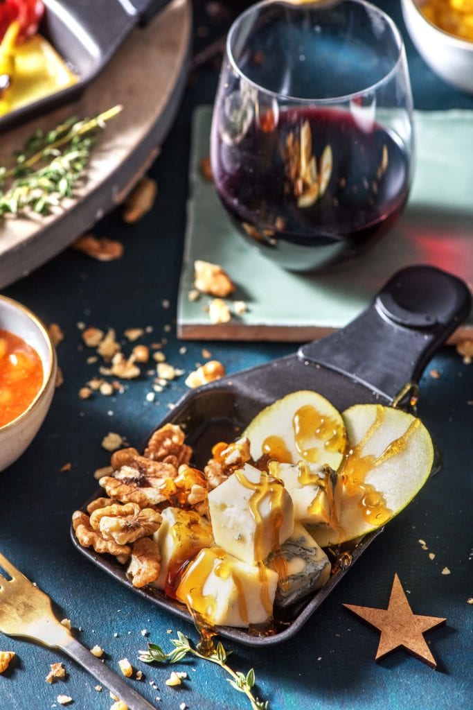 Raclette Ideen Silvester: Pfännchen mit Gorgonzola und Honig