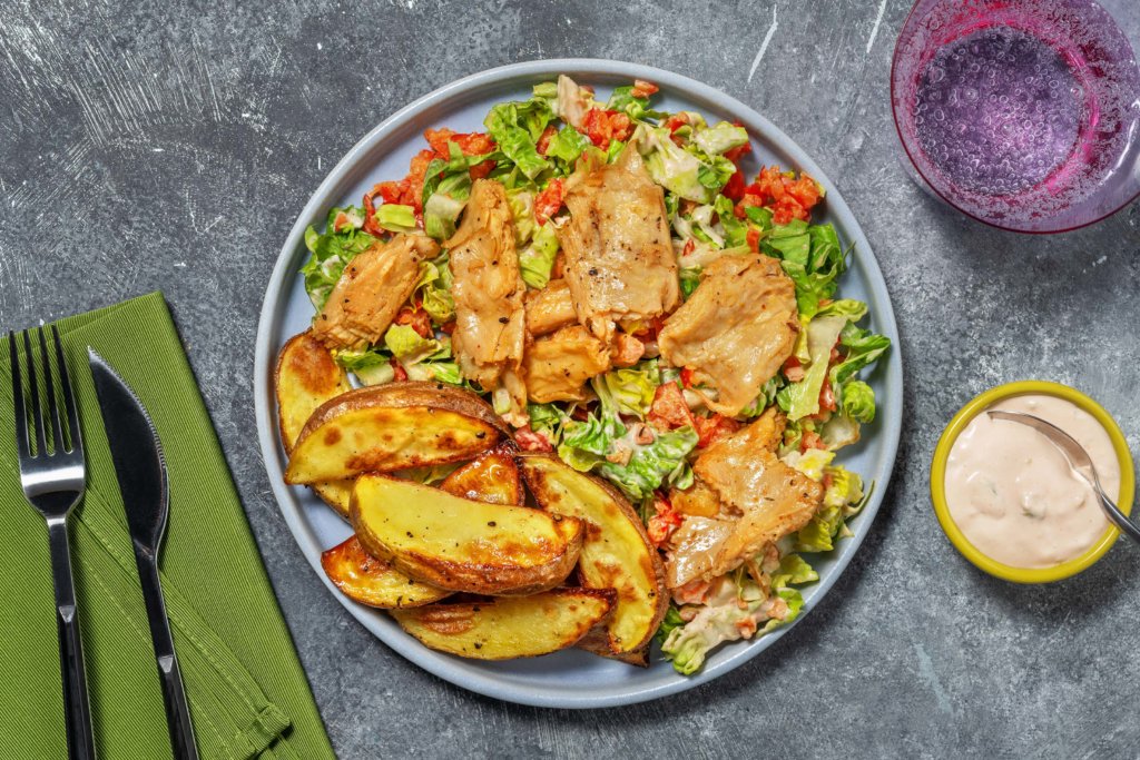 Gründe weniger Fleisch zu essen: Salat mit vegane Filetstücken